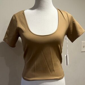 Good American Tan Short Sleeve Top